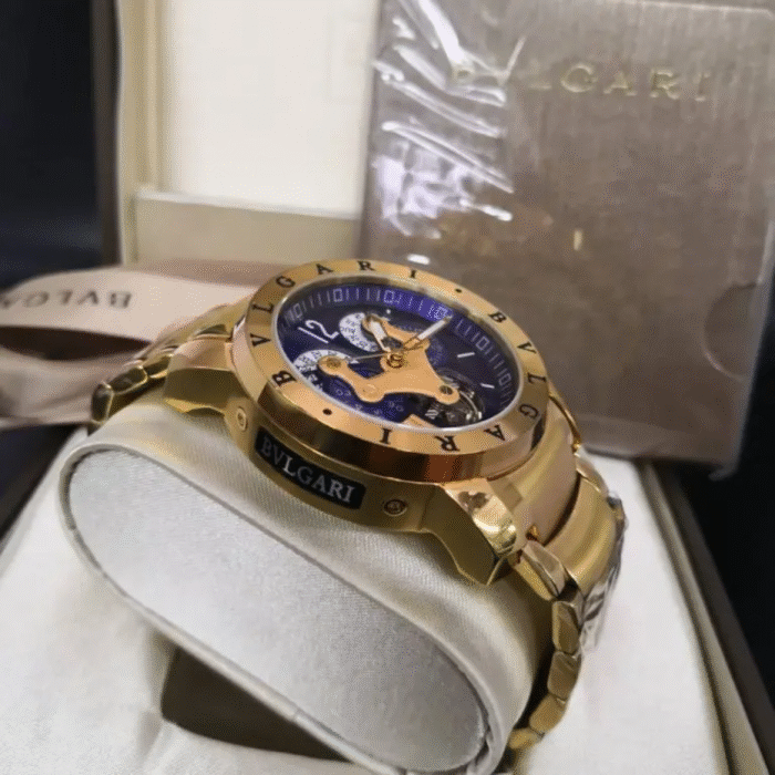 Relógio Bvlgari Hybrid dourado - Imagem 4