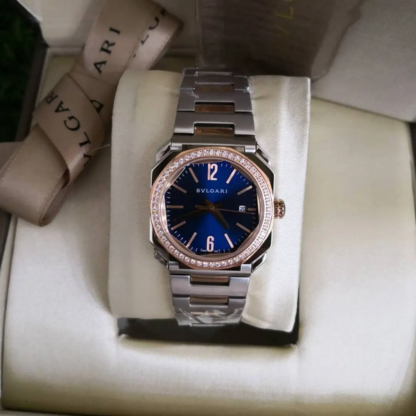 Relógio Bvlgari Octo Cravejado / azul