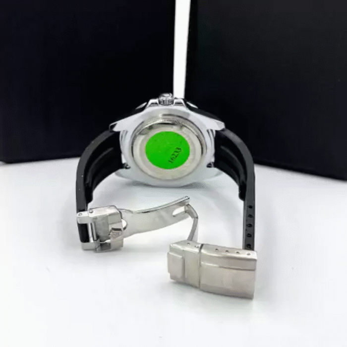 Submariner Cravejado com pedras de zircônia - prata e branco - Pulseira de borracha - À PROVA D'ÁGUA - cod65 - Imagem 6